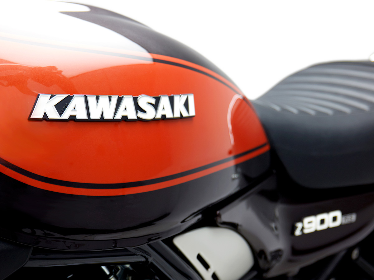 amf dettaglio serbatoio Kawasaki Z900 RS Classic Edition